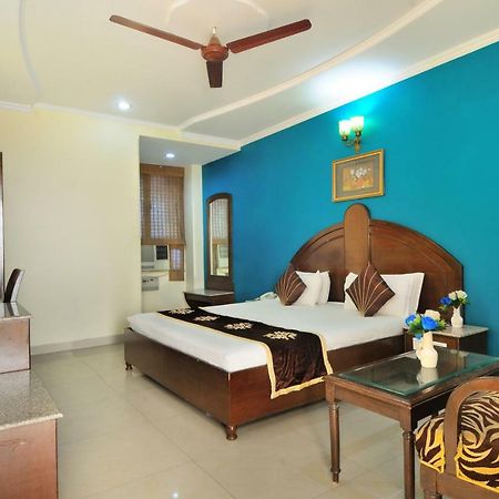 Hotel Maharaja Residency Jalandhar Exterior photo