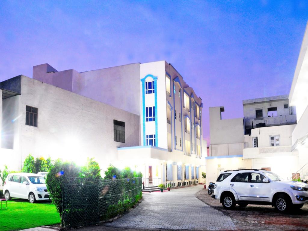 Hotel Maharaja Residency Jalandhar Exterior photo
