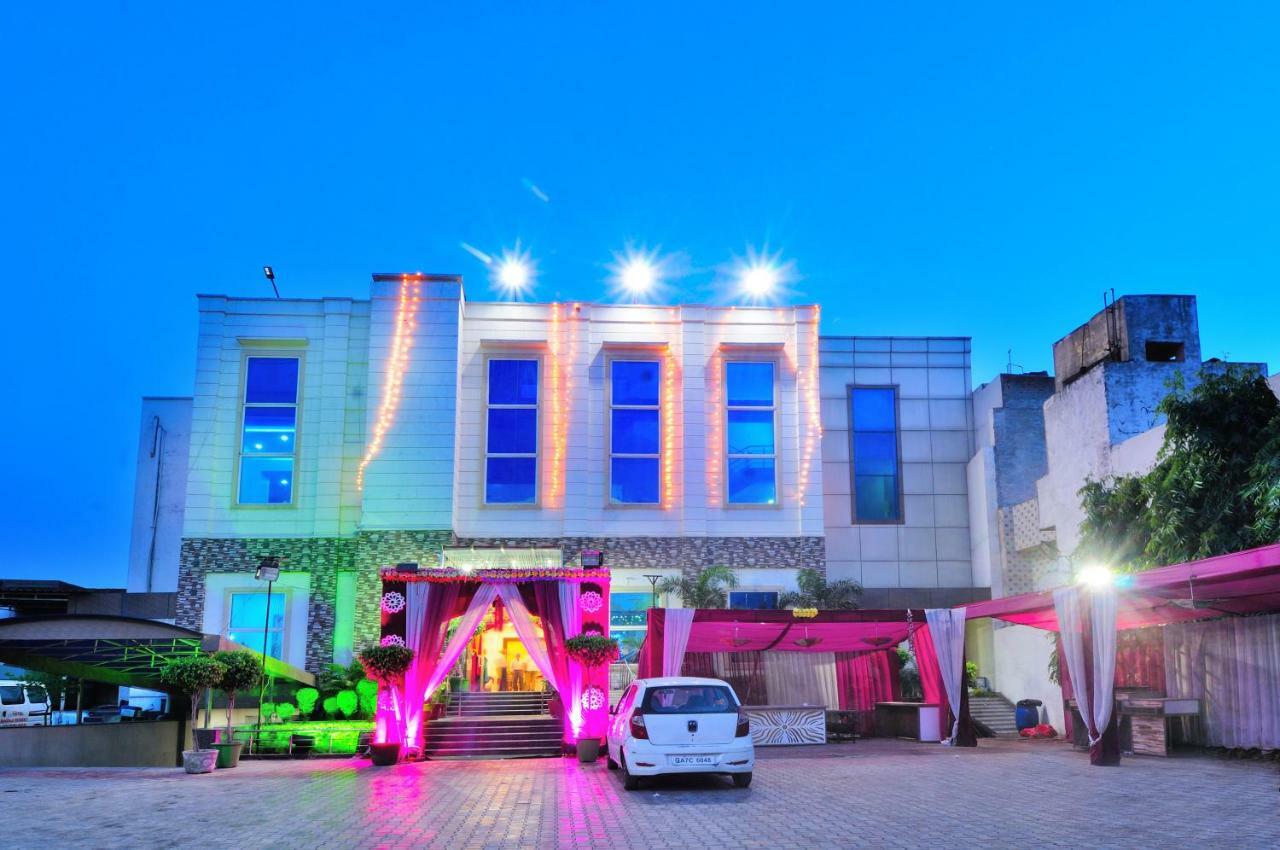 Hotel Maharaja Residency Jalandhar Exterior photo